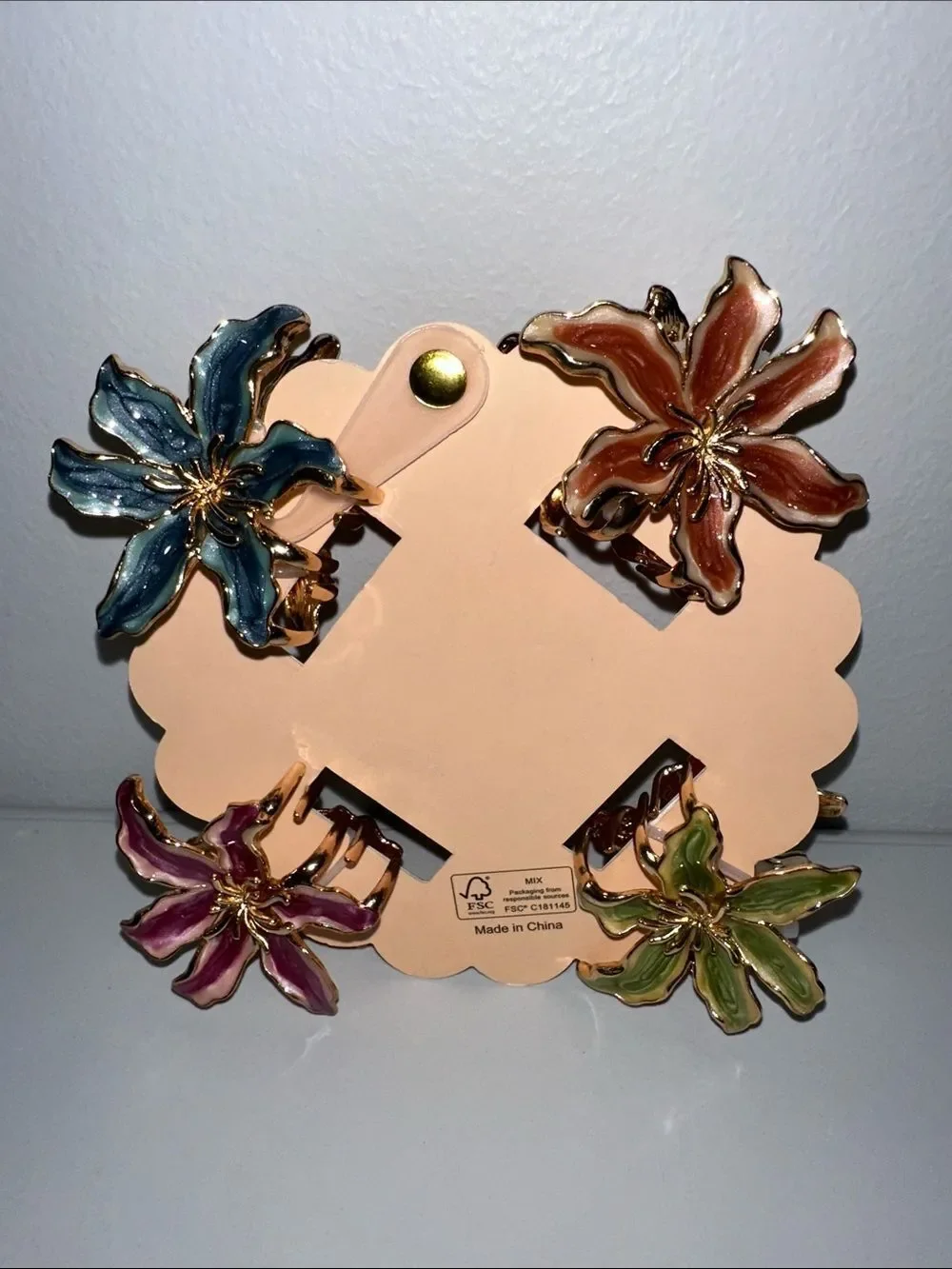SUNDAY • STATE green blue burgundy purple gold tone flower shaped hair clips 4pc